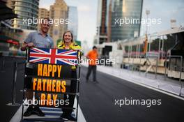 Happy Fathers Day pit board. 18.06.2016. Formula 1 World Championship, Rd 8, European Grand Prix, Baku Street Circuit, Azerbaijan, Qualifying Day.