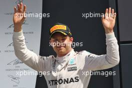 Nico Rosberg (GER) Mercedes AMG F1 celebrates his second position on the podium. 10.07.2016. Formula 1 World Championship, Rd 10, British Grand Prix, Silverstone, England, Race Day.