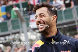 Daniel Ricciardo (AUS) Red Bull Racing. 07.07.2016. Formula 1 World Championship, Rd 10, British Grand Prix, Silverstone, England, Preparation Day.