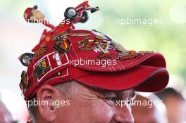 A fan with a cap. 30.07.2016. Formula 1 World Championship, Rd 12, German Grand Prix, Hockenheim, Germany, Qualifying Day.
