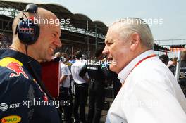 (L to R): Adrian Newey (GBR) Red Bull Racing Chief Technical Officer with Alan Jones (AUS) FIA Steward on the grid. 24.07.2016. Formula 1 World Championship, Rd 11, Hungarian Grand Prix, Budapest, Hungary, Race Day.