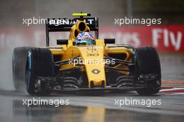 Jolyon Palmer (GBR) Renault Sport F1 Team RS16. 23.07.2016. Formula 1 World Championship, Rd 11, Hungarian Grand Prix, Budapest, Hungary, Qualifying Day.