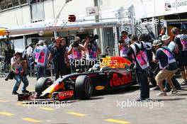 Max Verstappen (NLD) Red Bull Racing RB12 leaves the pits. 28.05.2016. Formula 1 World Championship, Rd 6, Monaco Grand Prix, Monte Carlo, Monaco, Qualifying Day.