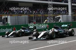 Lewis Hamilton (GBR) Mercedes AMG F1 W07 Hybrid and Nico Rosberg (GER) Mercedes AMG F1 W07 Hybrid at the start of the race. 30.10.2016. Formula 1 World Championship, Rd 19, Mexican Grand Prix, Mexico City, Mexico, Race Day.
