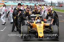 Jolyon Palmer (GBR), Renault Sport F1 Team  02.10.2016. Formula 1 World Championship, Rd 16, Malaysian Grand Prix, Sepang, Malaysia, Sunday.