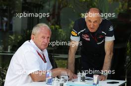 (L to R): Dr Helmut Marko (AUT) Red Bull Motorsport Consultant with Franz Tost (AUT) Scuderia Toro Rosso Team Principal. 02.10.2016. Formula 1 World Championship, Rd 16, Malaysian Grand Prix, Sepang, Malaysia, Sunday.