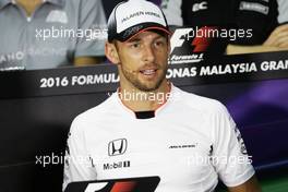 Jenson Button (GBR) McLaren in the FIA Press Conference. 29.09.2016. Formula 1 World Championship, Rd 16, Malaysian Grand Prix, Sepang, Malaysia, Thursday.