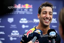 Daniel Ricciardo (AUS), Red Bull Racing  29.09.2016. Formula 1 World Championship, Rd 16, Malaysian Grand Prix, Sepang, Malaysia, Thursday.