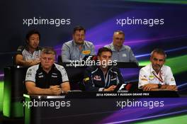 The FIA Press Conference (from back row (L to R)): Ayao Komatsu (JPN) Haas F1 Team Race Engineer; Paul Hembery (GBR) Pirelli Motorsport Director; John McQuilliam (GBR) Manor Racing Technical Director; Otmar Szafnauer (USA) Sahara Force India F1 Chief Operating Officer; James Key (GBR) Scuderia Toro Rosso Technical Director; Beat Zehnder (SUI) Sauber F1 Team Manager. 29.10.2016. Formula 1 World Championship, Rd 4, Russian Grand Prix, Sochi Autodrom, Sochi, Russia, Practice Day.