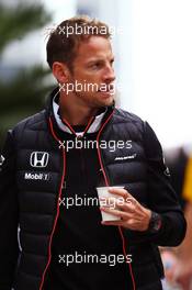 Jenson Button (GBR) McLaren. 29.10.2016. Formula 1 World Championship, Rd 4, Russian Grand Prix, Sochi Autodrom, Sochi, Russia, Practice Day.