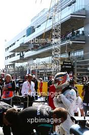 Lewis Hamilton (GBR) Mercedes AMG F1 W07 Hybrid on the grid. 01.05.2016. Formula 1 World Championship, Rd 4, Russian Grand Prix, Sochi Autodrom, Sochi, Russia, Race Day.