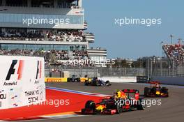 Daniil Kvyat (RUS) Red Bull Racing RB12. 01.05.2016. Formula 1 World Championship, Rd 4, Russian Grand Prix, Sochi Autodrom, Sochi, Russia, Race Day.
