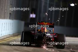 Max Verstappen (NL), Red Bull Racing  17.09.2016. Formula 1 World Championship, Rd 15, Singapore Grand Prix, Marina Bay Street Circuit, Singapore, Qualifying Day.
