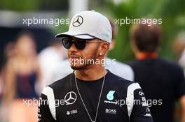 Lewis Hamilton (GBR) Mercedes AMG F1. 15.09.2016. Formula 1 World Championship, Rd 15, Singapore Grand Prix, Marina Bay Street Circuit, Singapore, Preparation Day.