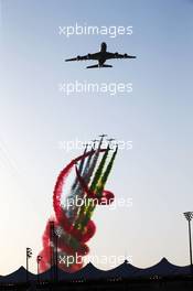An air display over the grid. 27.11.2016. Formula 1 World Championship, Rd 21, Abu Dhabi Grand Prix, Yas Marina Circuit, Abu Dhabi, Race Day.