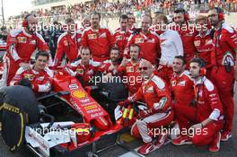 Sebastian Vettel (GER) Ferrari SF16-H on the grid. 27.11.2016. Formula 1 World Championship, Rd 21, Abu Dhabi Grand Prix, Yas Marina Circuit, Abu Dhabi, Race Day.