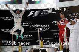 Second placed Nico Rosberg (GER) Mercedes AMG F1 celebrates his World Championship on the podium. 27.11.2016. Formula 1 World Championship, Rd 21, Abu Dhabi Grand Prix, Yas Marina Circuit, Abu Dhabi, Race Day.
