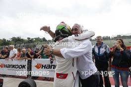 Lance Stroll (CAN) Prema Powerteam Dallara F312 â€“ Mercedes-Benz with his father.  02.10.2016. FIA F3 European Championship 2016, Round 9, Race 2, Imola, Italy