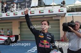 Race 2, Pierre Gasly (FRA) PREMA Racing, Champion GP2 2016 27.11.2016. GP2 Series, Rd 11, Yas Marina Circuit, Abu Dhabi, UAE, Sunday.