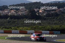 24.04.2016 - Race 2, James Nash (GBR) Seat Leon, Team Craft-Bamboo LUKOIL 22-24.04.2016 TCR International Series, Round 2, Estoril, Portugal
