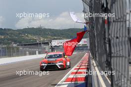 Race 1, 2nd position Pepe Oriola (ESP) SEAT Leon TCR, Team Craft-Bamboo LUKOIL 02-03.07.2016. TCR International Series, Rd 7, Sochi, Russia.