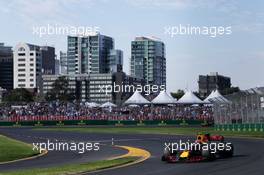 Max Verstappen (NLD) Red Bull Racing RB13. 26.03.2017. Formula 1 World Championship, Rd 1, Australian Grand Prix, Albert Park, Melbourne, Australia, Race Day.