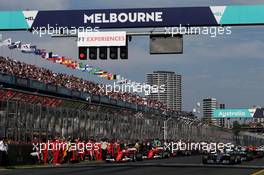 Pole sitter Lewis Hamilton (GBR) Mercedes AMG F1 W08 on the grid before the start of the race. 26.03.2017. Formula 1 World Championship, Rd 1, Australian Grand Prix, Albert Park, Melbourne, Australia, Race Day.