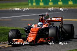 Fernando Alonso (ESP) McLaren MCL32. 25.03.2017. Formula 1 World Championship, Rd 1, Australian Grand Prix, Albert Park, Melbourne, Australia, Qualifying Day.