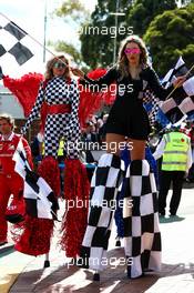 Circuit atmosphere with girls on stilts. 23.03.2017. Formula 1 World Championship, Rd 1, Australian Grand Prix, Albert Park, Melbourne, Australia, Preparation Day.