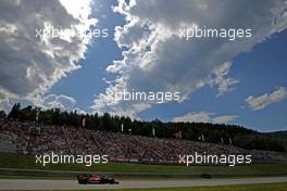 Fernando Alonso (ESP) McLaren F1  07.07.2017. Formula 1 World Championship, Rd 9, Austrian Grand Prix, Spielberg, Austria, Practice Day.