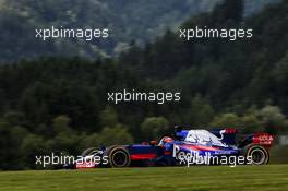 Daniil Kvyat (RUS) Scuderia Toro Rosso STR12. 07.07.2017. Formula 1 World Championship, Rd 9, Austrian Grand Prix, Spielberg, Austria, Practice Day.