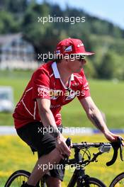 Kimi Raikkonen (FIN) Ferrari rides the circuit on a bicycle. 06.07.2017. Formula 1 World Championship, Rd 9, Austrian Grand Prix, Spielberg, Austria, Preparation Day.