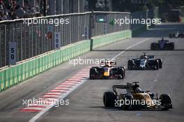 Nico Hulkenberg (GER) Renault Sport F1 Team RS17. 25.06.2017. Formula 1 World Championship, Rd 8, Azerbaijan Grand Prix, Baku Street Circuit, Azerbaijan, Race Day.
