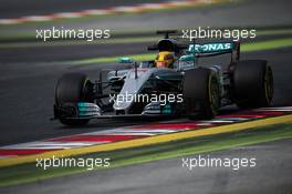Lewis Hamilton (GBR) Mercedes AMG F1 W08. 28.02.2017. Formula One Testing, Day Two, Barcelona, Spain. Tuesday.