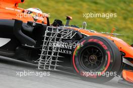 Stoffel Vandoorne (BEL) McLaren MCL32 running sensor equipment. 28.02.2017. Formula One Testing, Day Two, Barcelona, Spain. Tuesday.