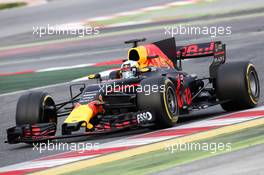Daniel Ricciardo (AUS) Red Bull Racing RB13. 01.03.2017. Formula One Testing, Day Three, Barcelona, Spain. Wednesday.