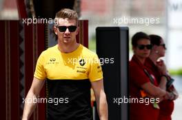 Nico Hulkenberg (GER) Renault Sport F1 Team. 14.04.2017. Formula 1 World Championship, Rd 3, Bahrain Grand Prix, Sakhir, Bahrain, Practice Day