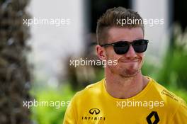 Nico Hulkenberg (GER) Renault Sport F1 Team. 14.04.2017. Formula 1 World Championship, Rd 3, Bahrain Grand Prix, Sakhir, Bahrain, Practice Day