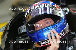 Jolyon Palmer (GBR) Renault Sport F1 Team   16.04.2017. Formula 1 World Championship, Rd 3, Bahrain Grand Prix, Sakhir, Bahrain, Race Day.