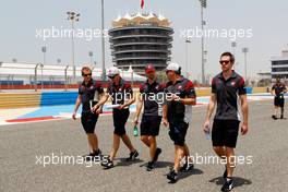 Romain Grosjean (FRA) Haas F1 Team walks the circuit with the team. 13.04.2017. Formula 1 World Championship, Rd 3, Bahrain Grand Prix, Sakhir, Bahrain, Preparation Day.