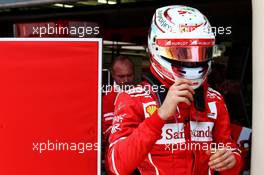 Antonio Giovinazzi (ITA) Ferrari Development Driver. 18.04.2017. Formula 1 Testing. Sakhir, Bahrain. Tuesday.