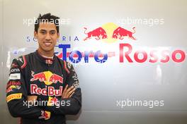 Sean Gelael (IDN) Scuderia Toro Rosso Test Driver. 18.04.2017. Formula 1 Testing. Sakhir, Bahrain. Tuesday.