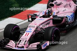 Sergio Perez (MEX) Sahara Force India F1 VJM10 waves to the fans. 09.06.2017. Formula 1 World Championship, Rd 7, Canadian Grand Prix, Montreal, Canada, Practice Day.