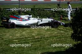 The damaged Williams FW40 of Felipe Massa (BRA) Williams. 11.06.2017. Formula 1 World Championship, Rd 7, Canadian Grand Prix, Montreal, Canada, Race Day.