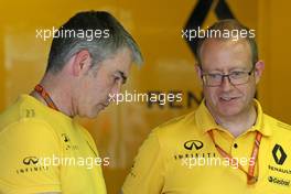 Nick Chester (GBR) Renault Sport F1 Team Chassis Technical Director and Mark Slade (GBR), Renault F1 Team  08.06.2017. Formula 1 World Championship, Rd 7, Canadian Grand Prix, Montreal, Canada, Preparation Day.