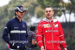 Antonio Giovinazzi (ITA) Sauber C36 (Left). 06.04.2017. Formula 1 World Championship, Rd 2, Chinese Grand Prix, Shanghai, China, Preparation Day.
