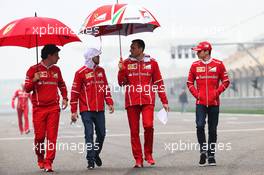Sebastian Vettel (GER) Ferrari walks the circuit with the team. 06.04.2017. Formula 1 World Championship, Rd 2, Chinese Grand Prix, Shanghai, China, Preparation Day.