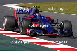 Carlos Sainz Jr (ESP) Scuderia Toro Rosso  12.05.2017. Formula 1 World Championship, Rd 5, Spanish Grand Prix, Barcelona, Spain, Practice Day.