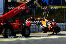 The McLaren MCL32 of Fernando Alonso (ESP) McLaren is removed from the circuit after he stopped in the first practice session. 12.05.2017. Formula 1 World Championship, Rd 5, Spanish Grand Prix, Barcelona, Spain, Practice Day.