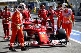 Sebastian Vettel (GER) Ferrari SF70H stopped in the first practice session. 12.05.2017. Formula 1 World Championship, Rd 5, Spanish Grand Prix, Barcelona, Spain, Practice Day.
